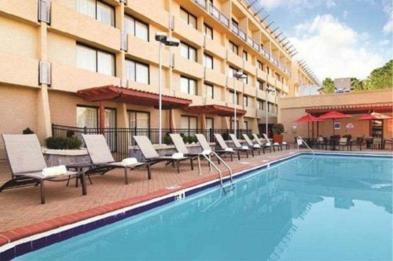 Doubletree By Hilton Atlanta Northeast/Northlake Tucker Eksteriør billede